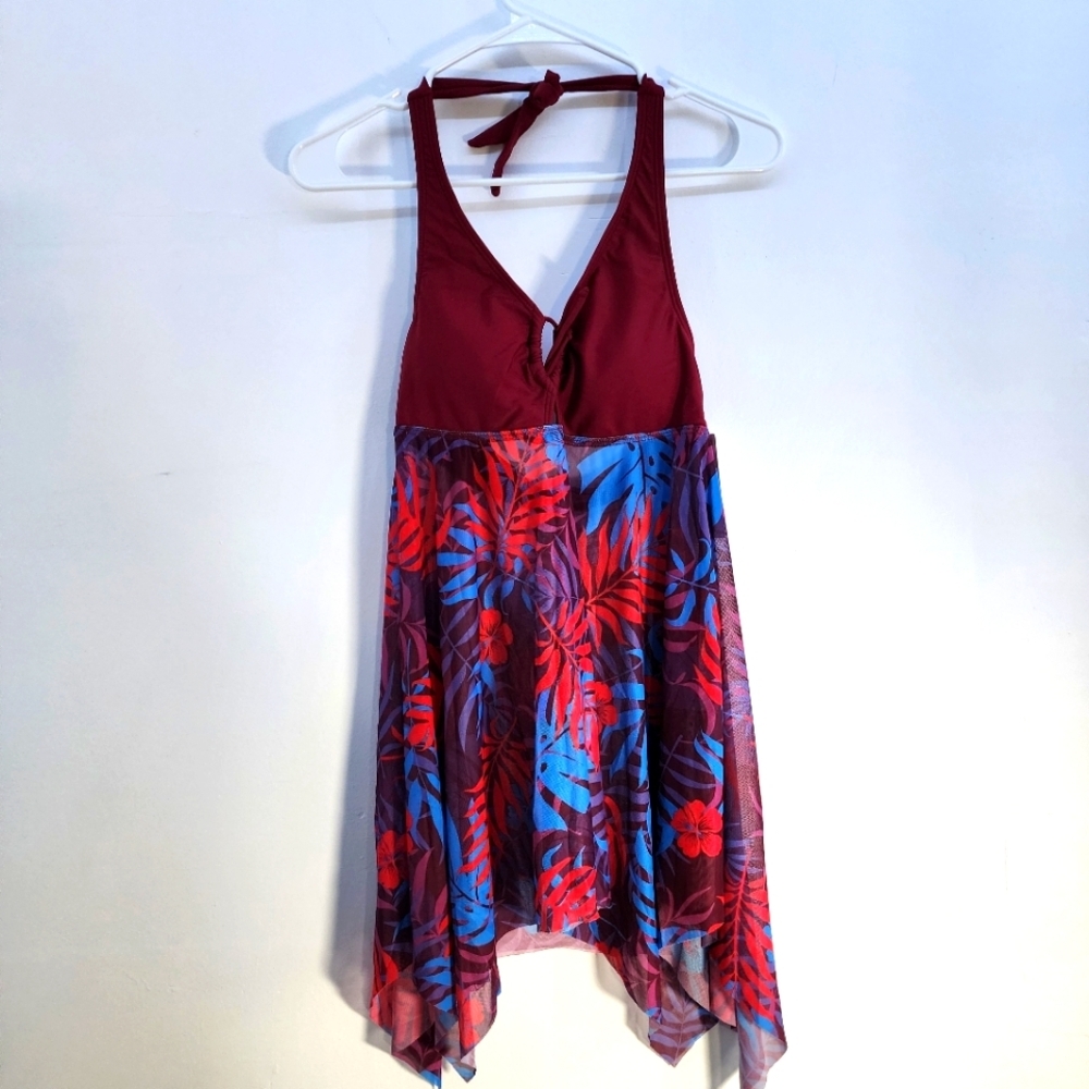 Holipick Size Small Swim Top NWT